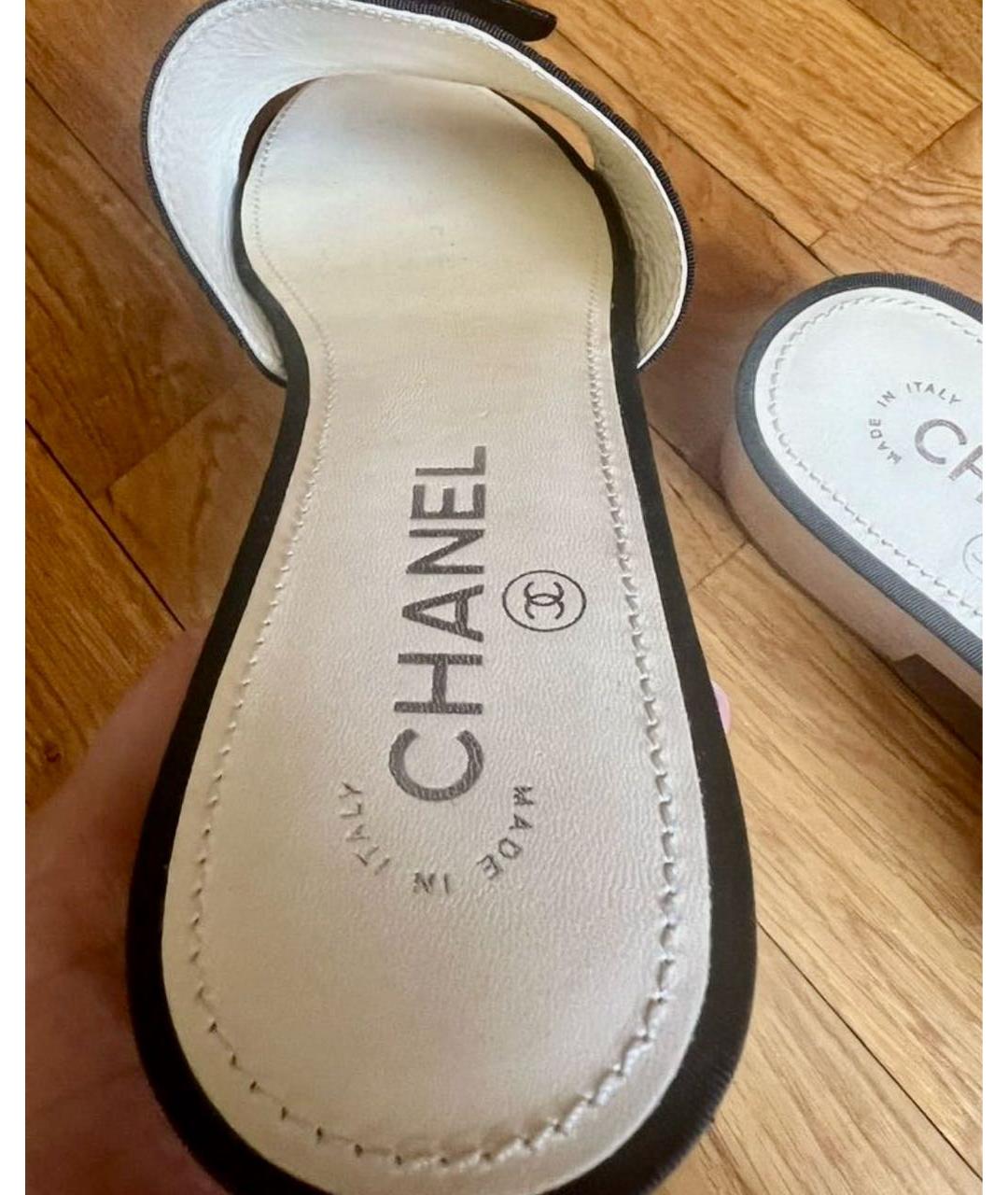 CHANEL Темно-синие кожаные сабо, фото 5