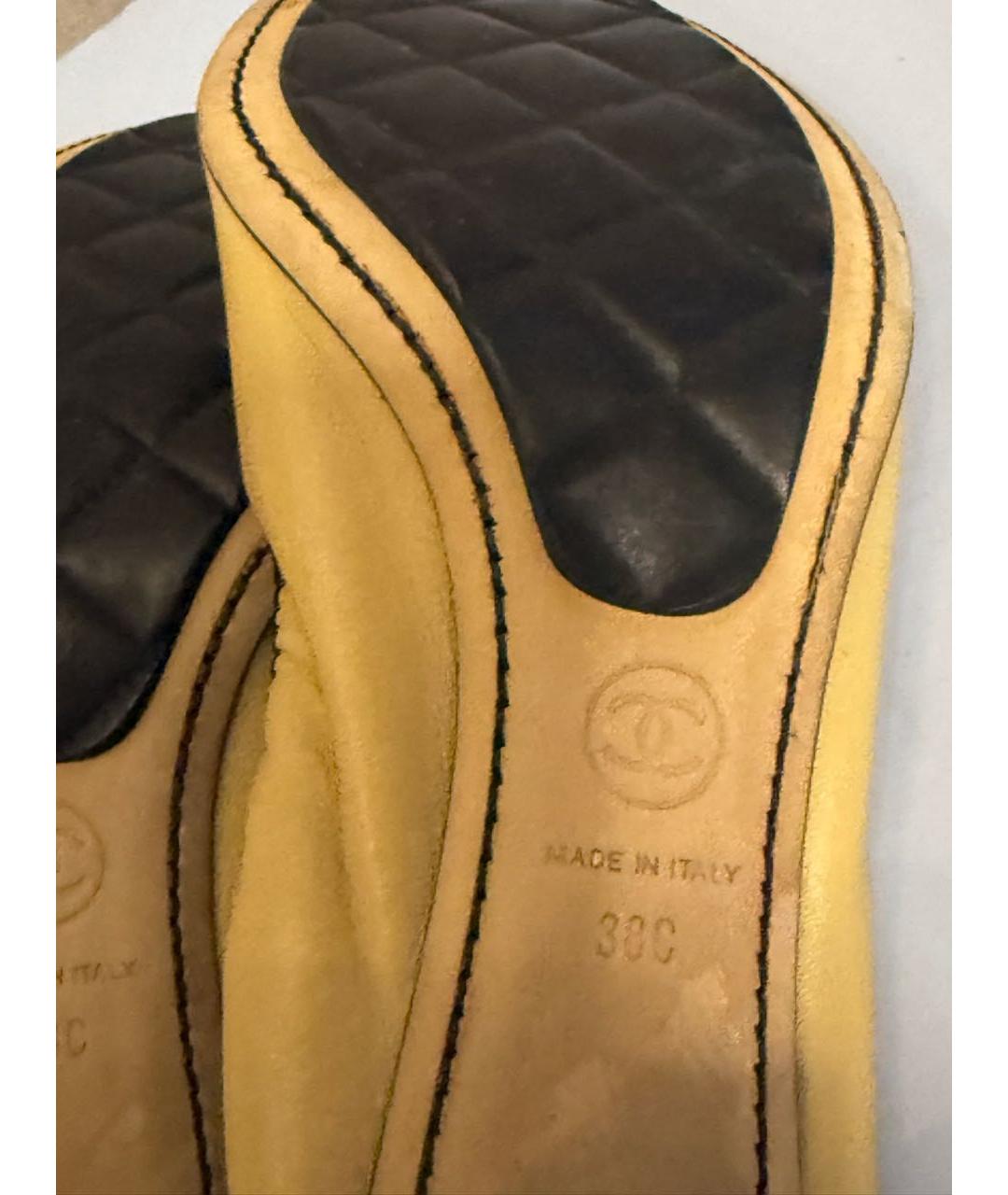 CHANEL Желтые кожаные туфли, фото 6