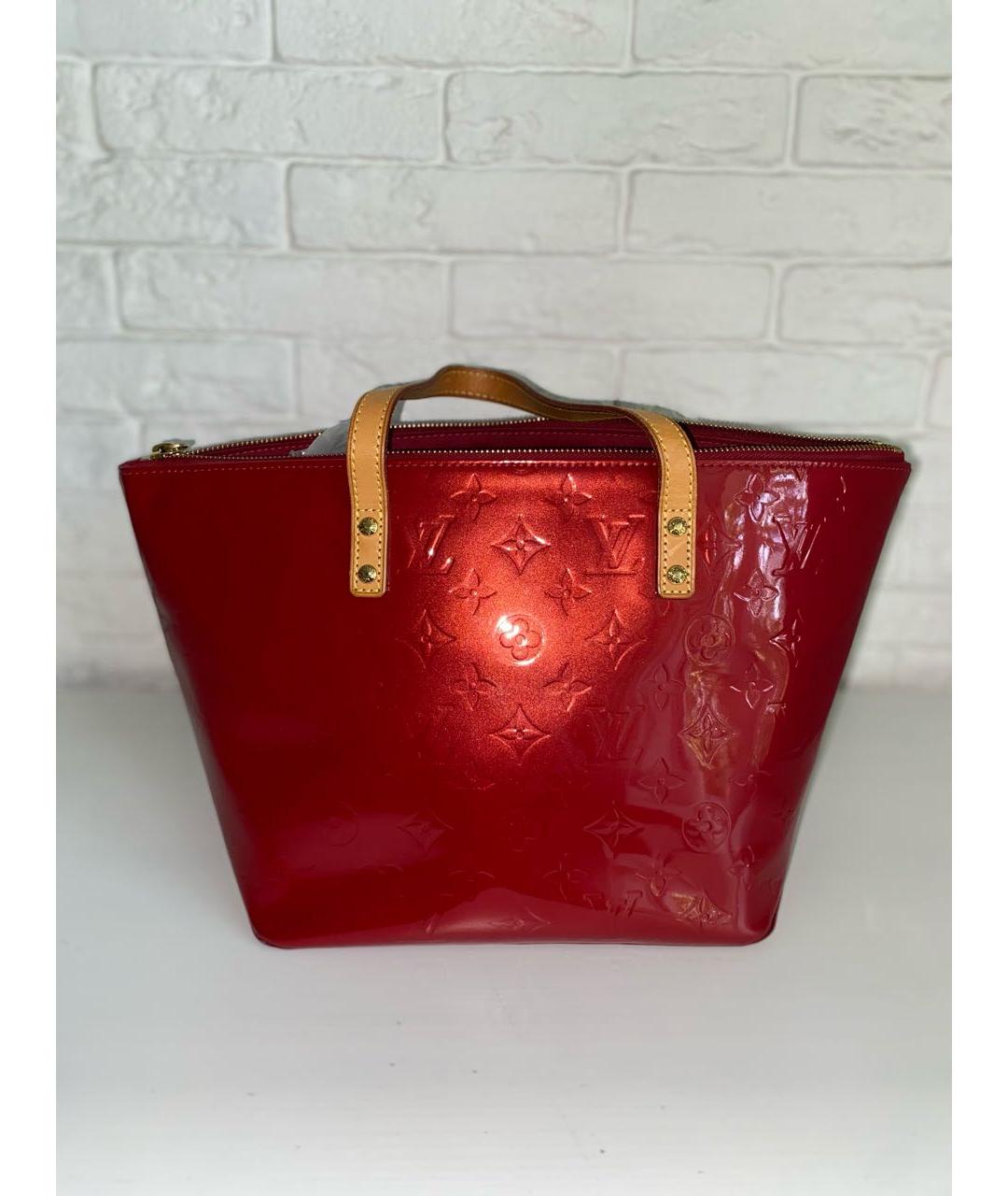 LOUIS VUITTON Красная сумка с короткими ручками из лакированной кожи, фото 6