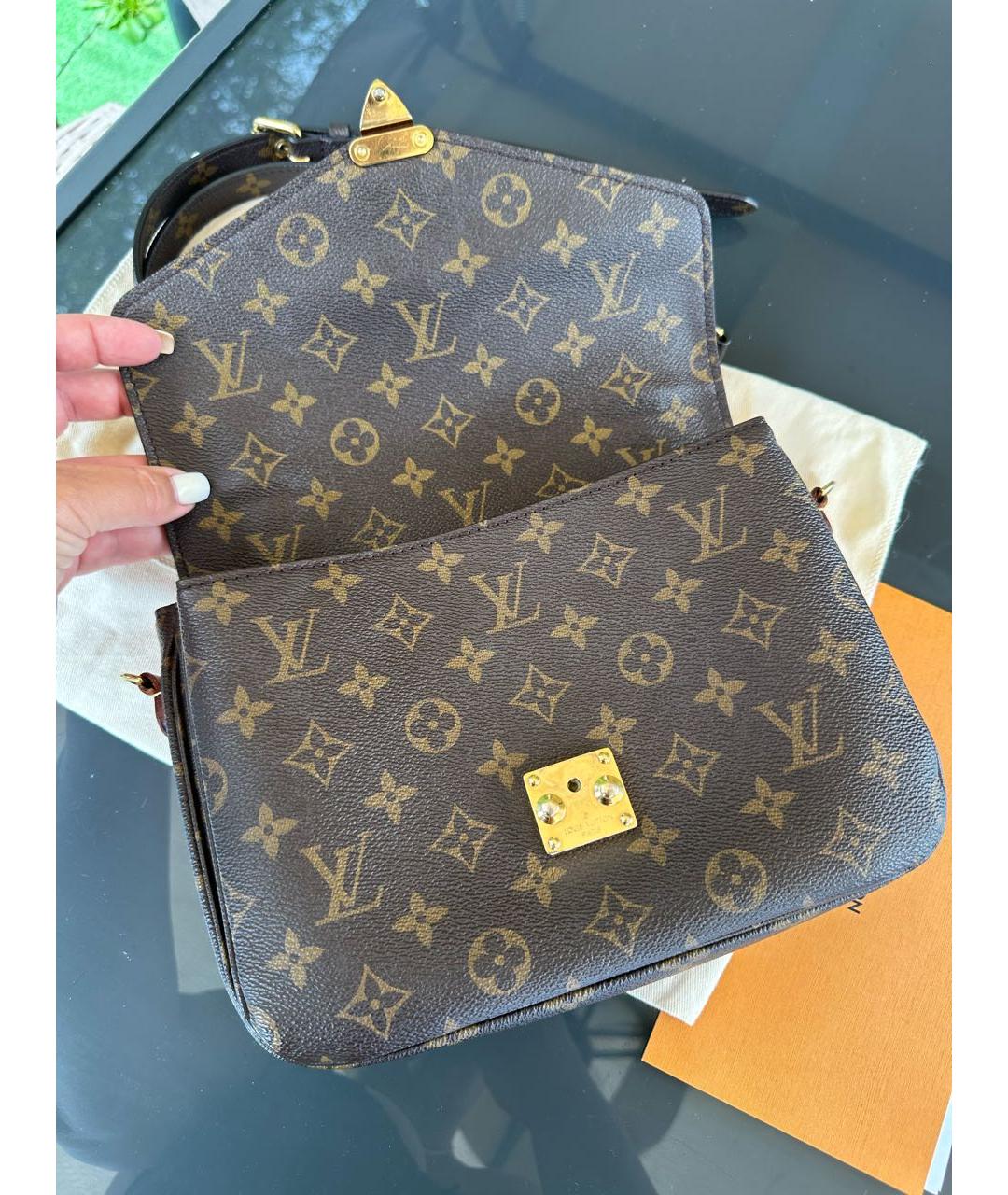 LOUIS VUITTON Коричневая сумка через плечо, фото 8