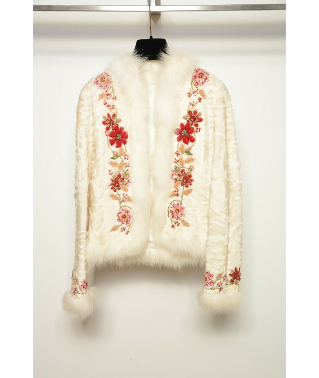 VALENTINO VINTAGE Белая меховая куртка, фото 6