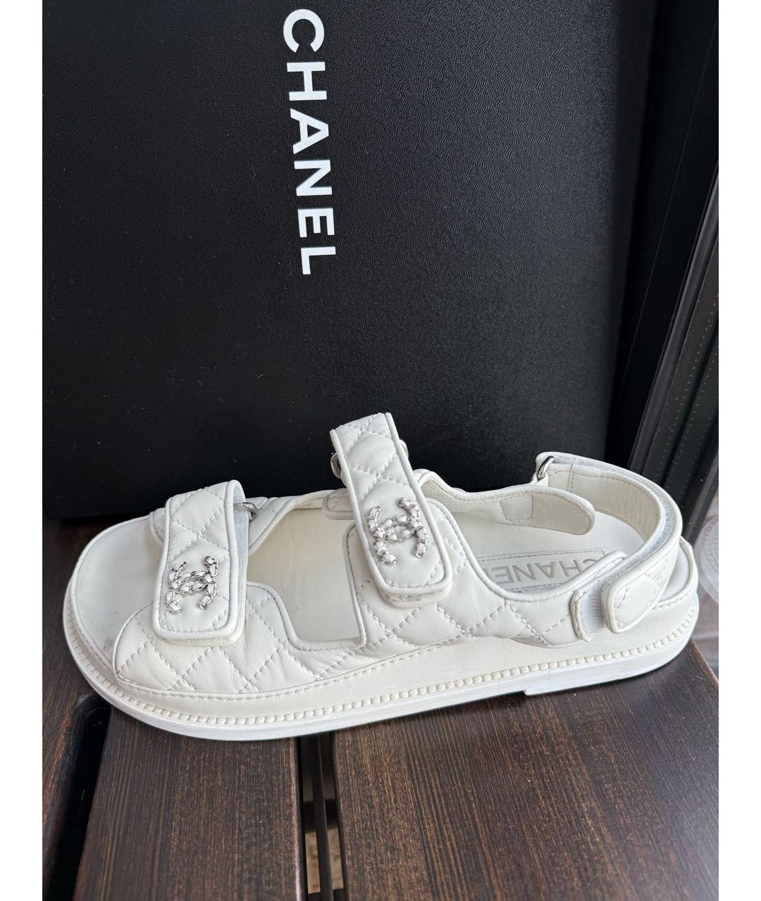 CHANEL Белые кожаные сандалии, фото 8