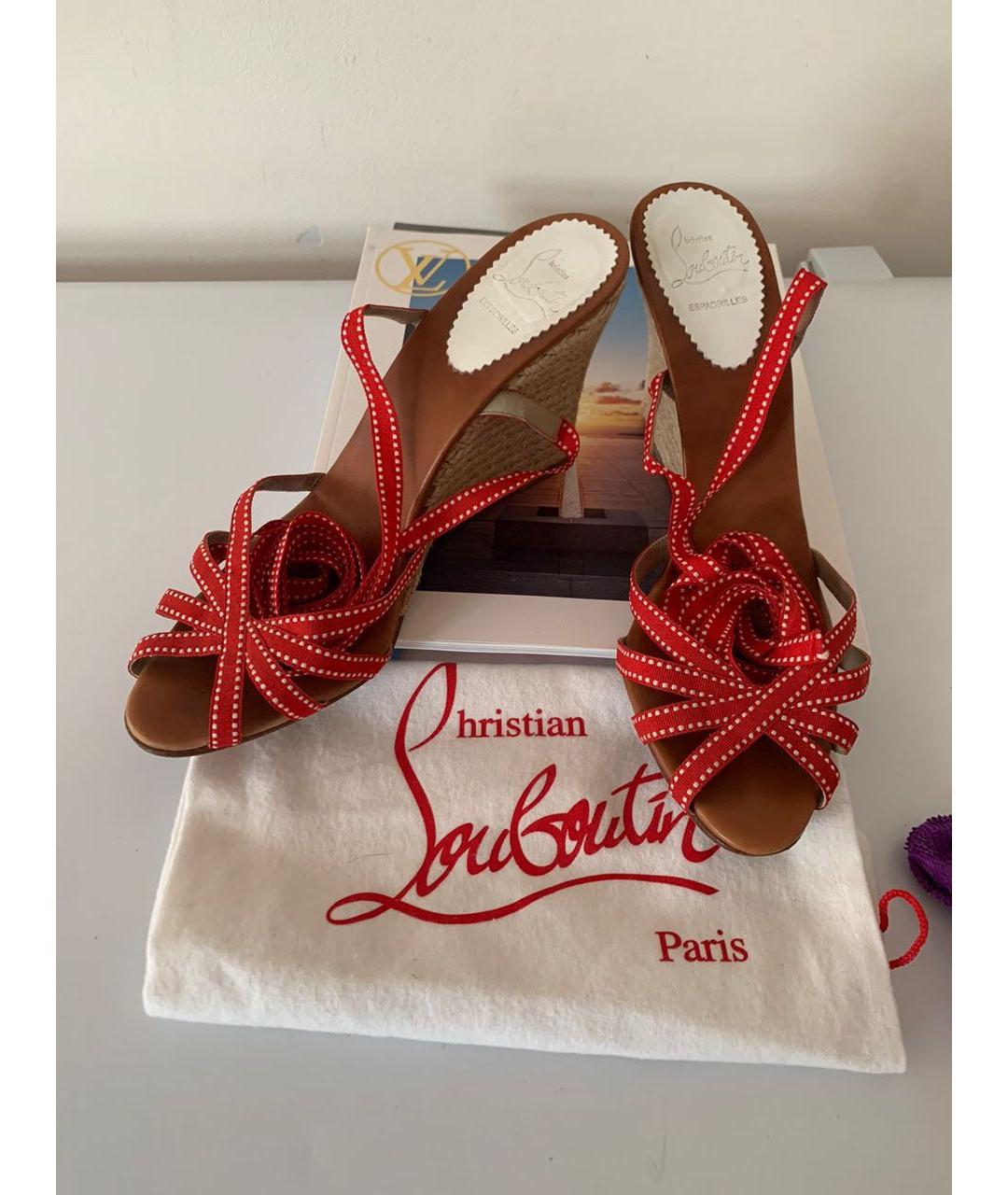 CHRISTIAN LOUBOUTIN Красные текстильные босоножки, фото 2