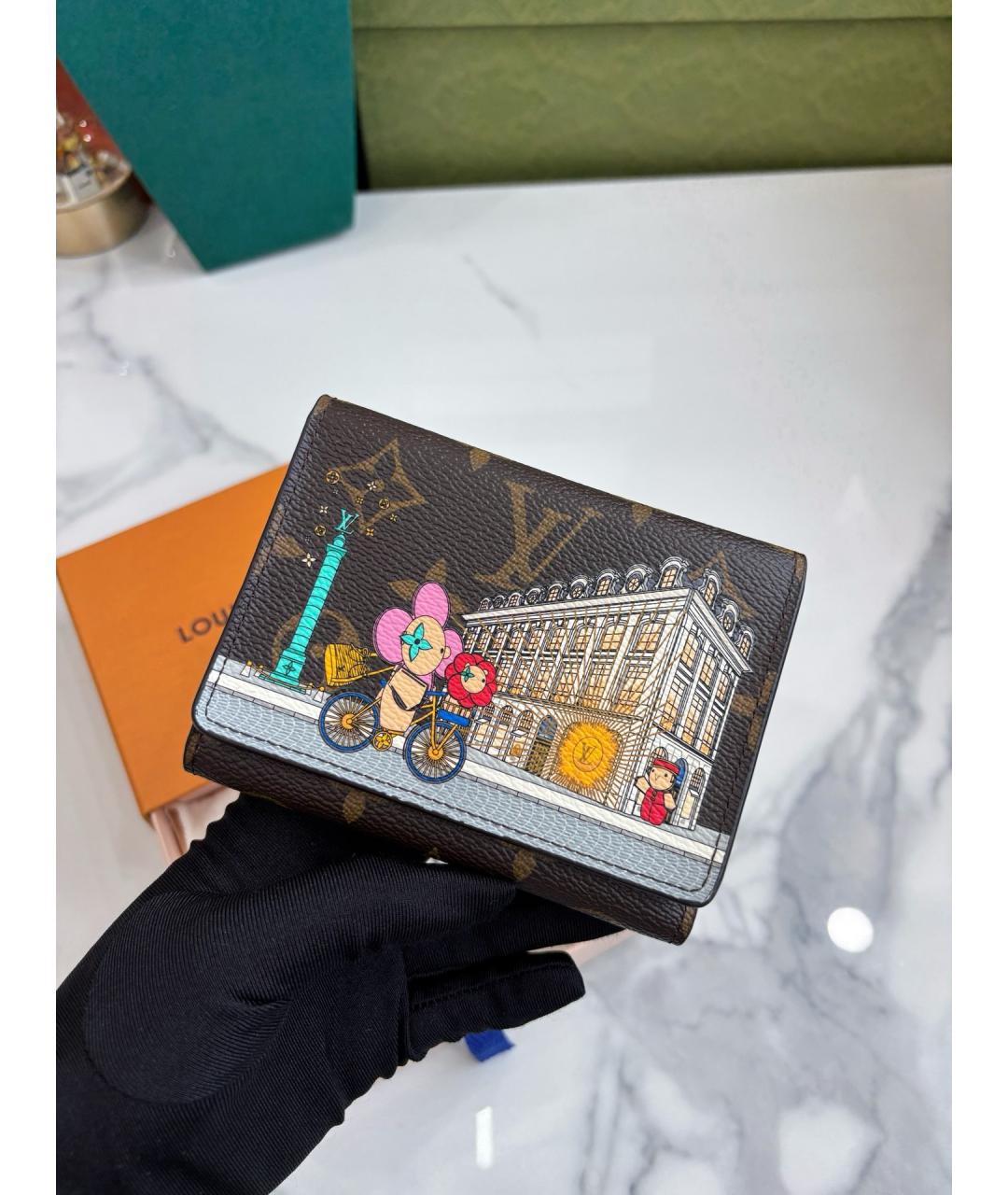 LOUIS VUITTON Коричневый кошелек, фото 6