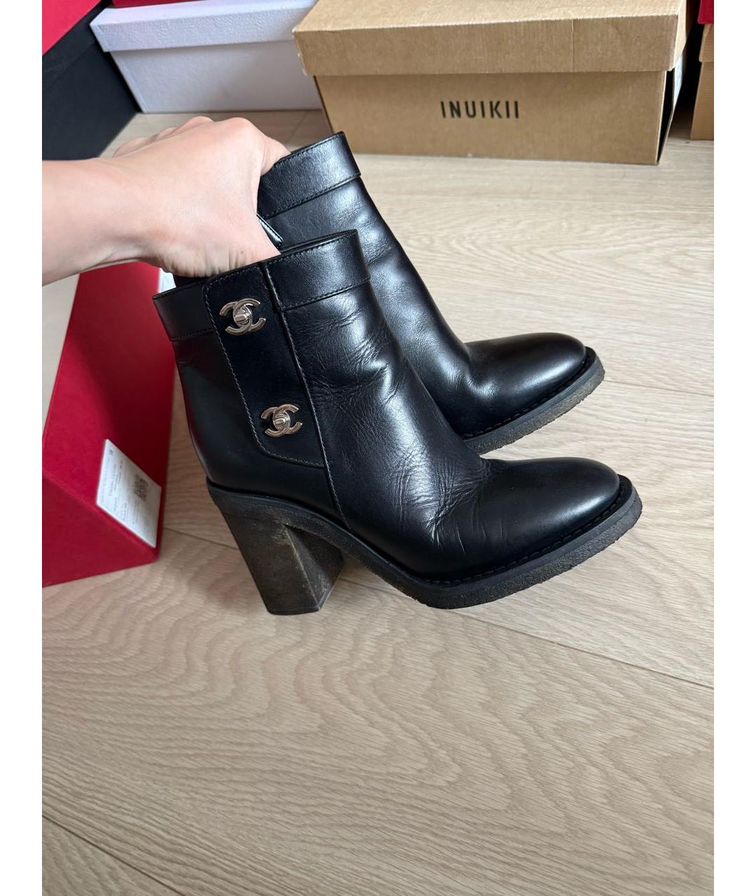 CHANEL Черные кожаные ботильоны, фото 7