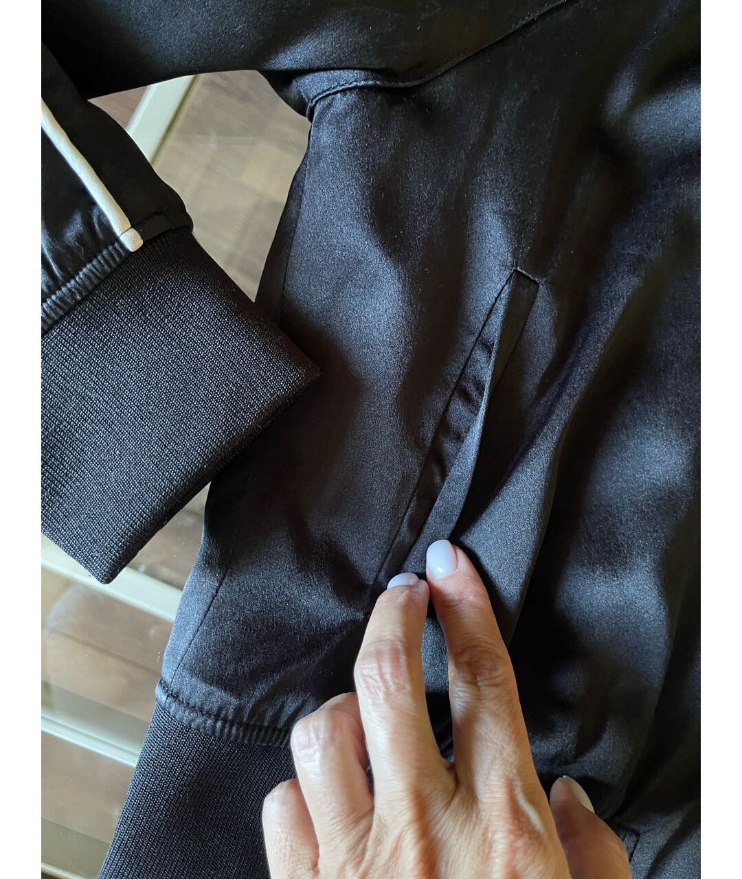 BALENCIAGA Черная шелковая куртка, фото 8