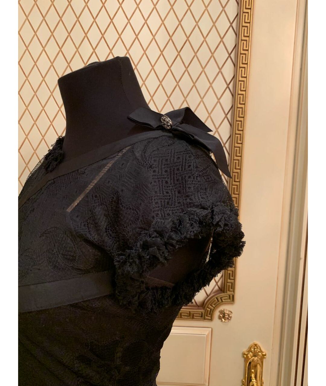 CHANEL PRE-OWNED Черное повседневное платье, фото 4