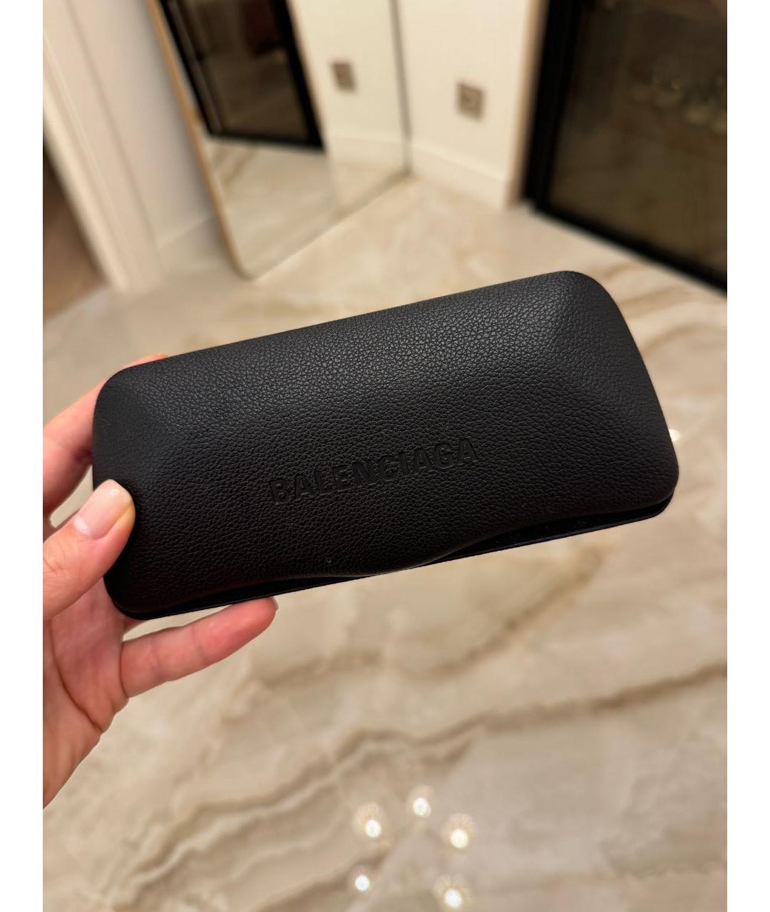 BALENCIAGA Черные пластиковые солнцезащитные очки, фото 4