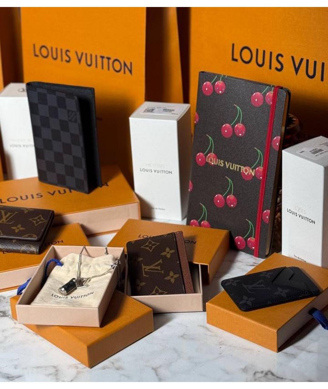 LOUIS VUITTON Книга, фото 3