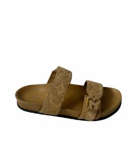 LOUIS VUITTON Шлепанцы