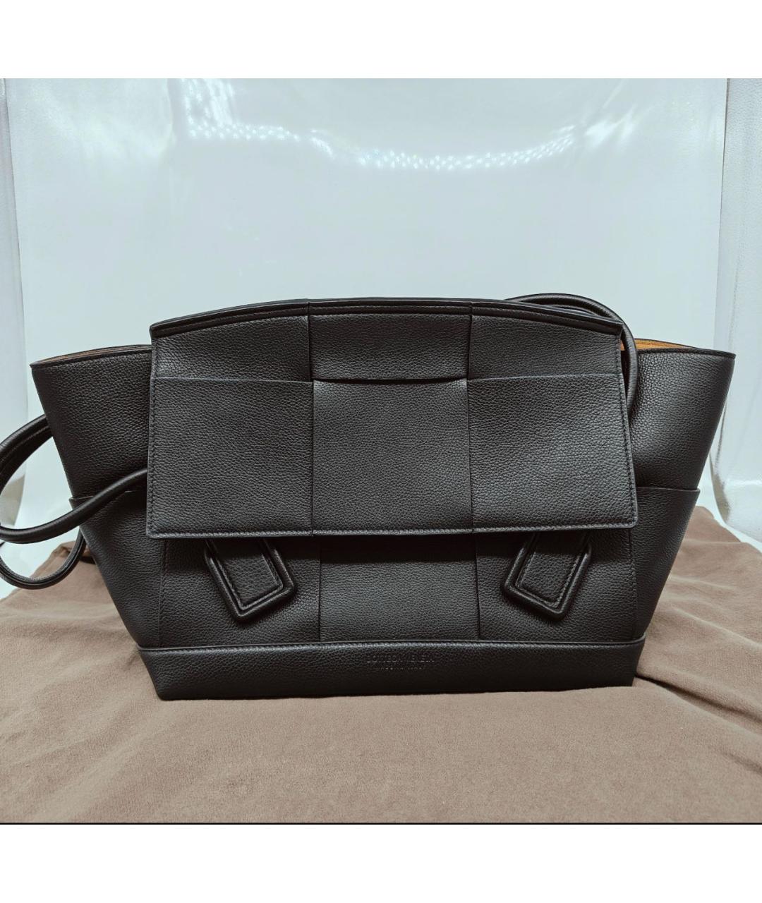 BOTTEGA VENETA Черная кожаная сумка тоут, фото 9