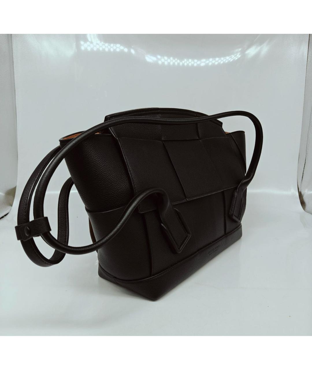 BOTTEGA VENETA Черная кожаная сумка тоут, фото 2