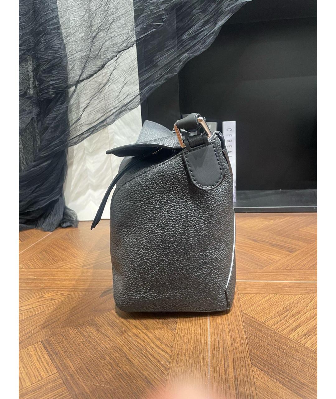 LOEWE Черная кожаная сумка с короткими ручками, фото 3