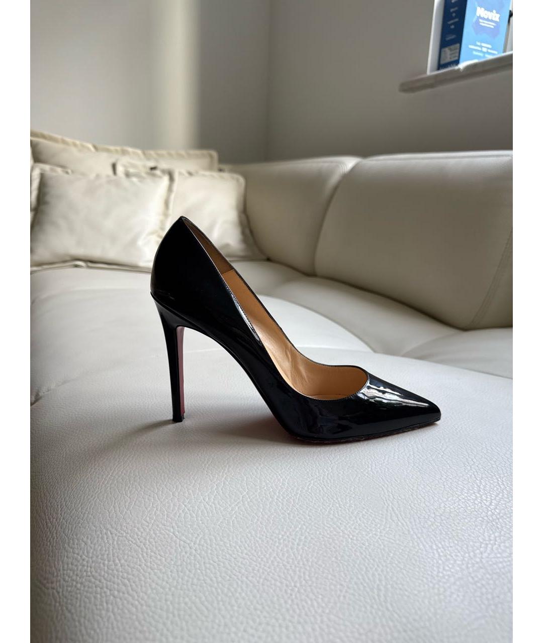 CHRISTIAN LOUBOUTIN Черные туфли из лакированной кожи, фото 5
