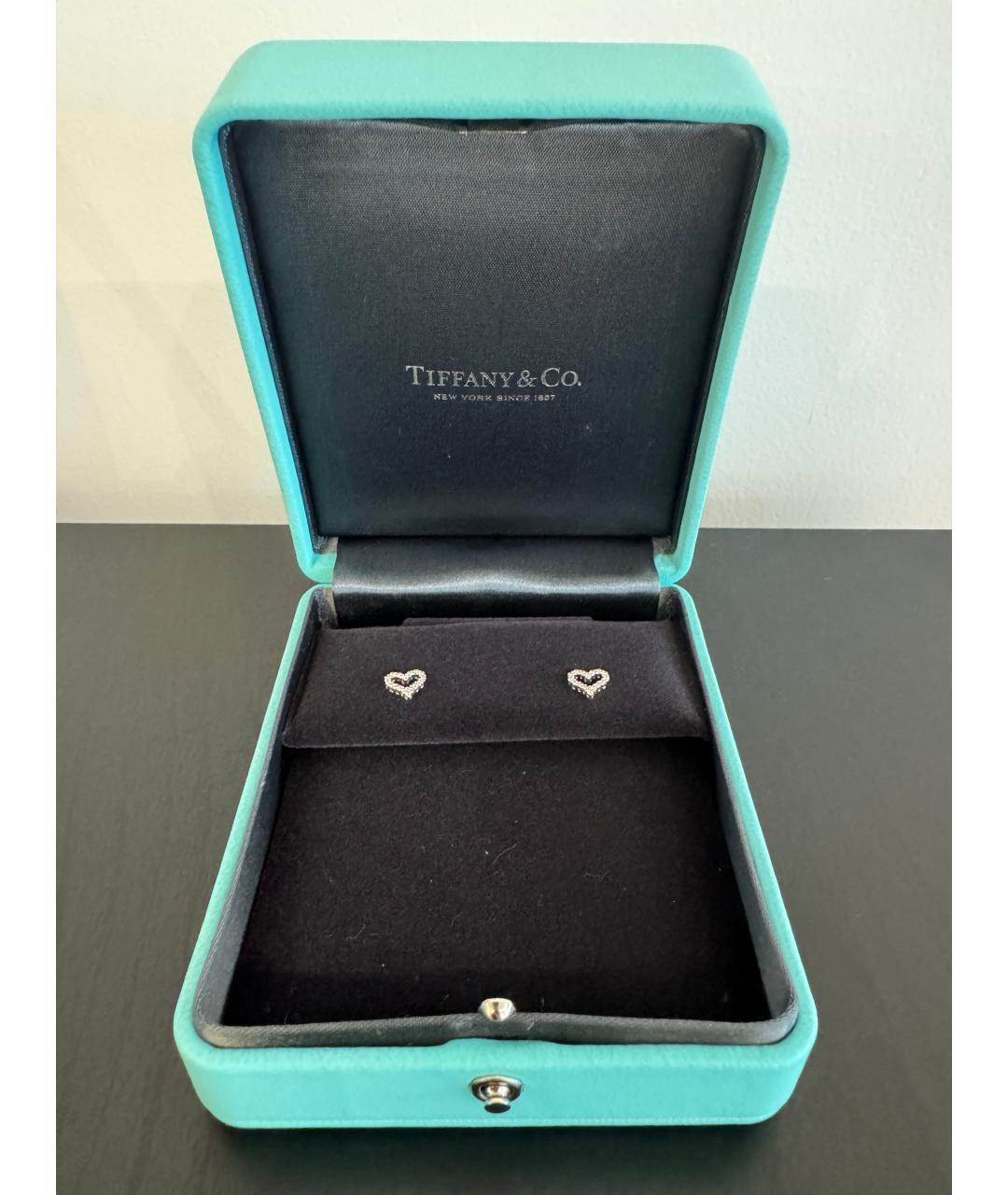 TIFFANY&CO Белые платиновые серьги, фото 2