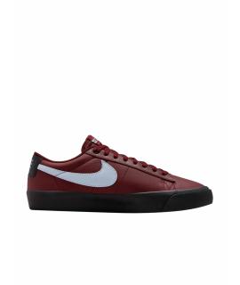 NIKE Низкие кроссовки / кеды