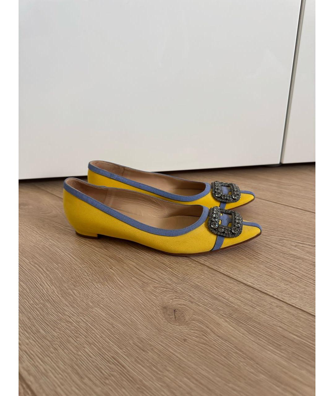 MANOLO BLAHNIK Желтые текстильные балетки, фото 9