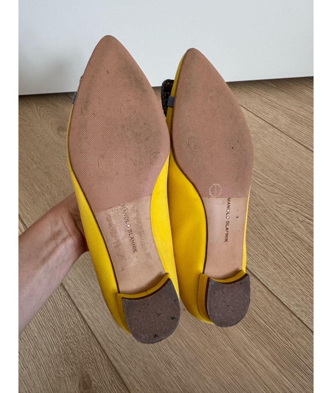 MANOLO BLAHNIK Желтые текстильные балетки, фото 6