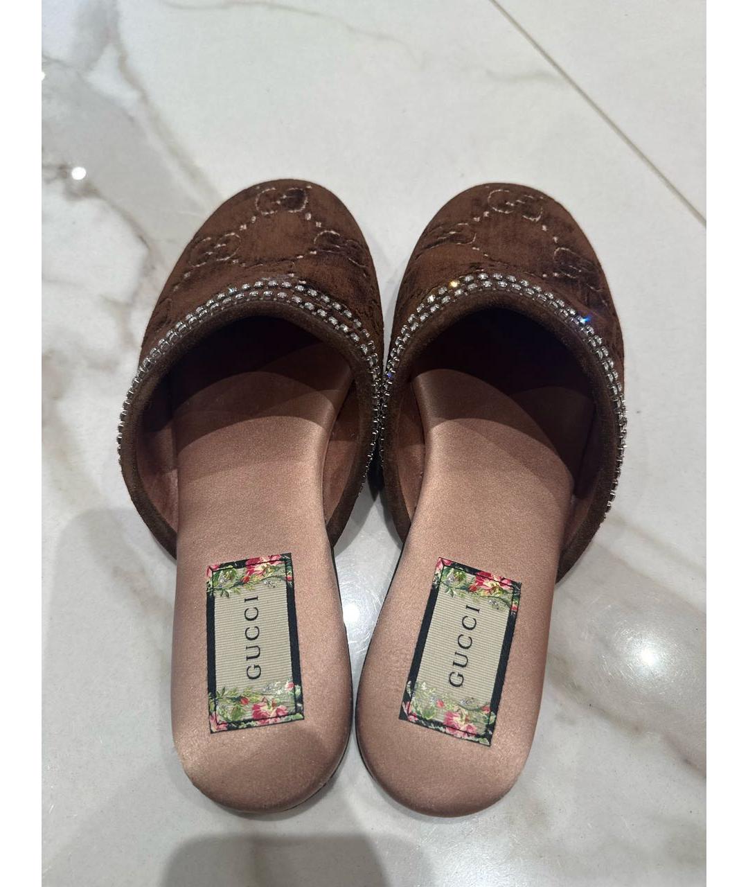 GUCCI Коричневые бархатные сабо, фото 4