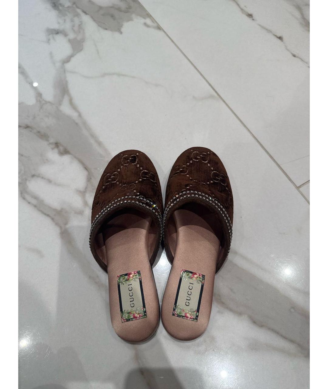 GUCCI Коричневые бархатные сабо, фото 3