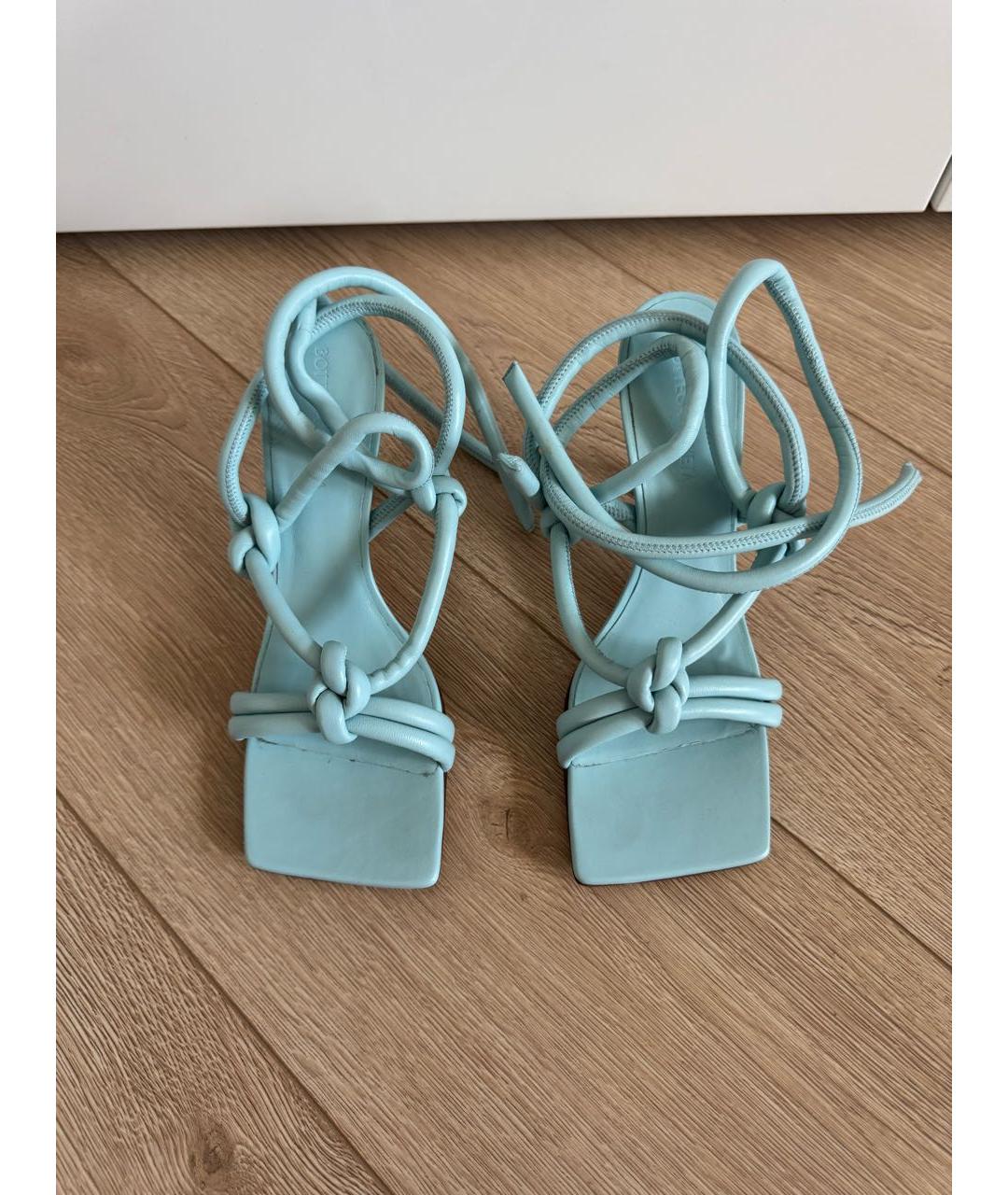 BOTTEGA VENETA Голубые кожаные босоножки, фото 2