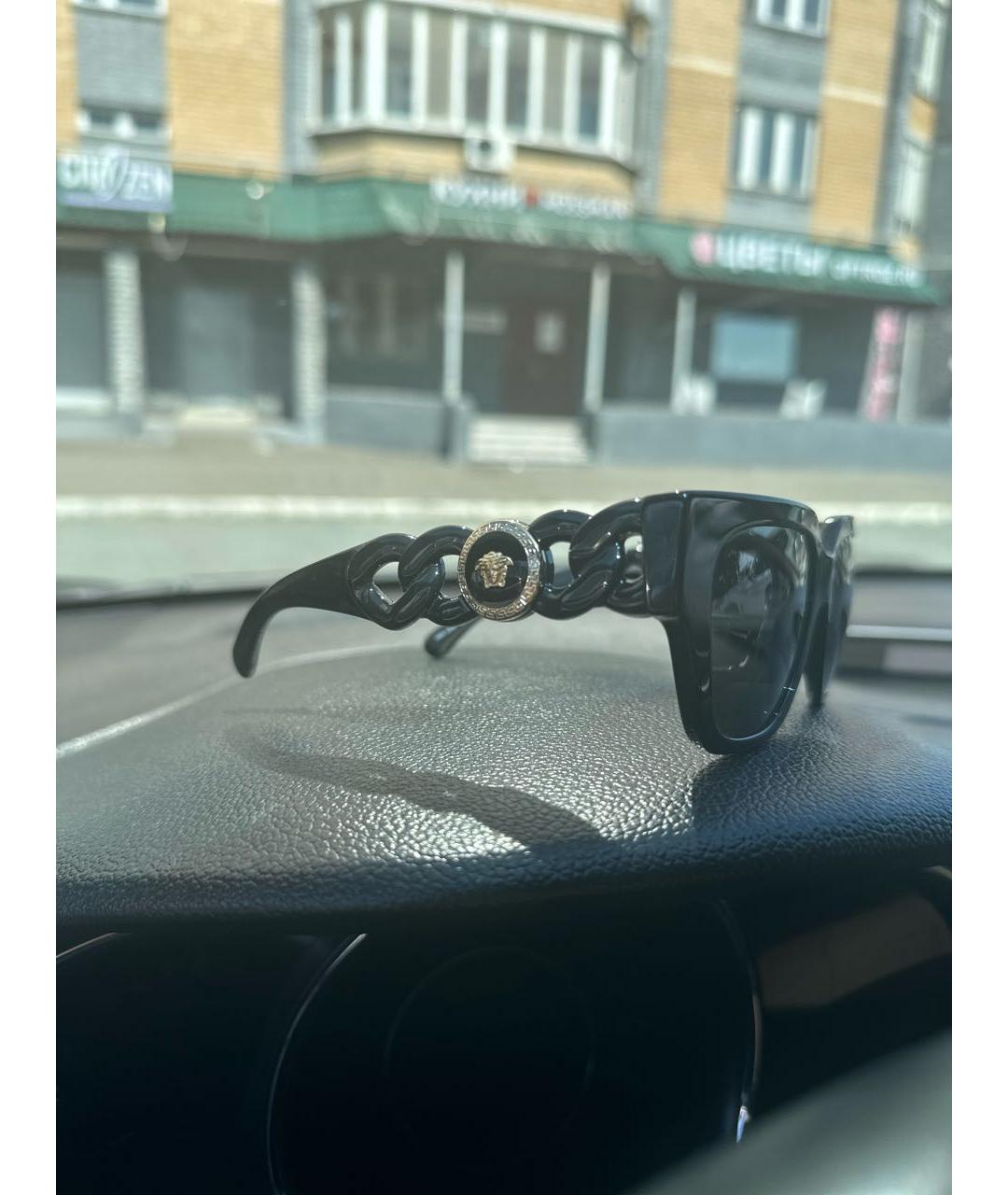 VERSACE Черные пластиковые солнцезащитные очки, фото 3