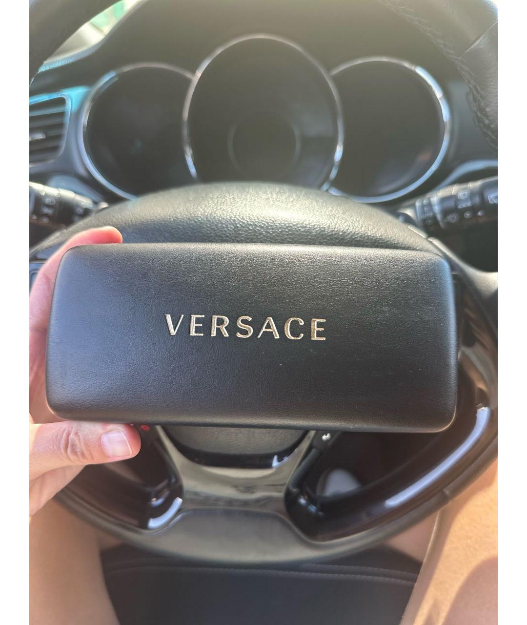 VERSACE Черные пластиковые солнцезащитные очки, фото 4