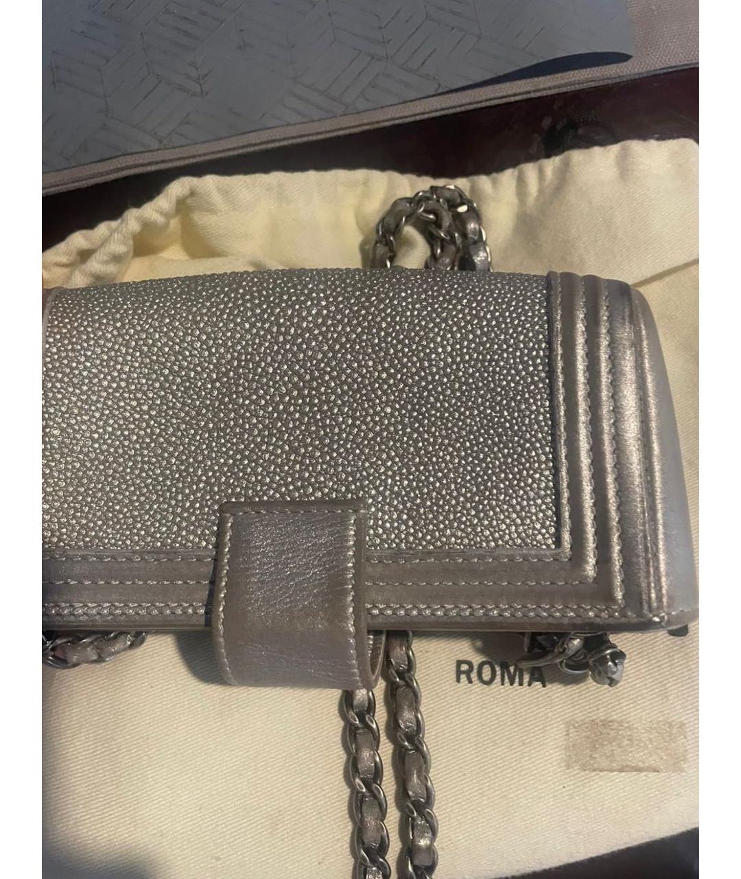 CHANEL Серебряная кожаная сумка через плечо, фото 2
