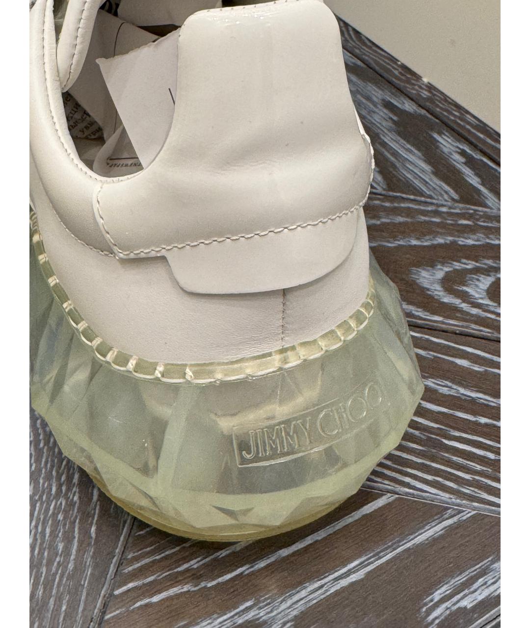 JIMMY CHOO Белые кроссовки из лакированной кожи, фото 9