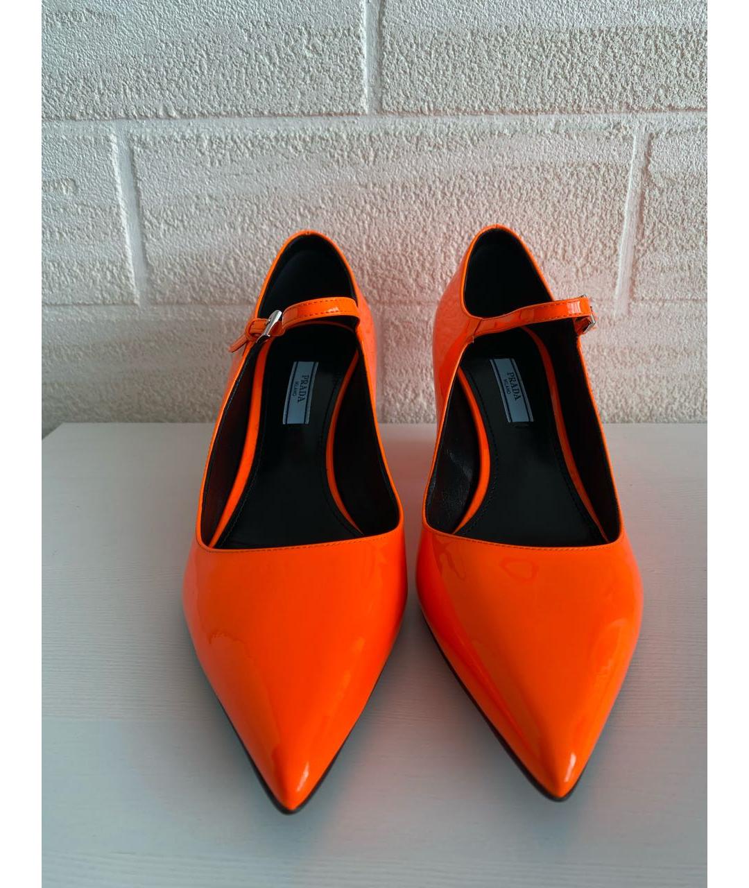 PRADA Оранжевое кожаные туфли, фото 2