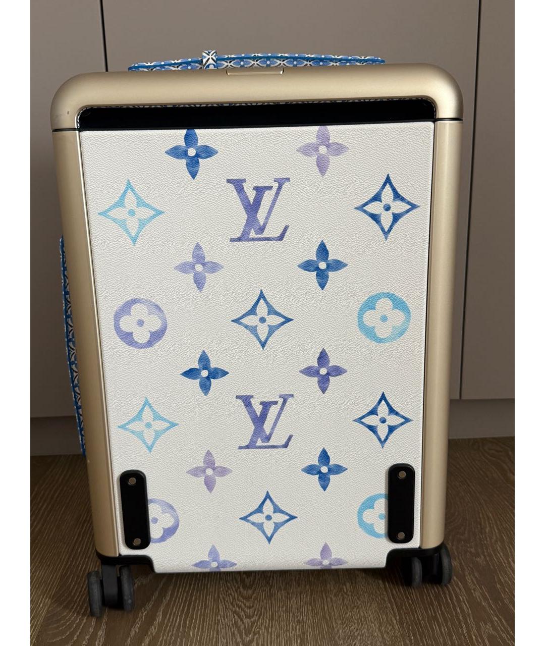 LOUIS VUITTON Белый чемодан, фото 5