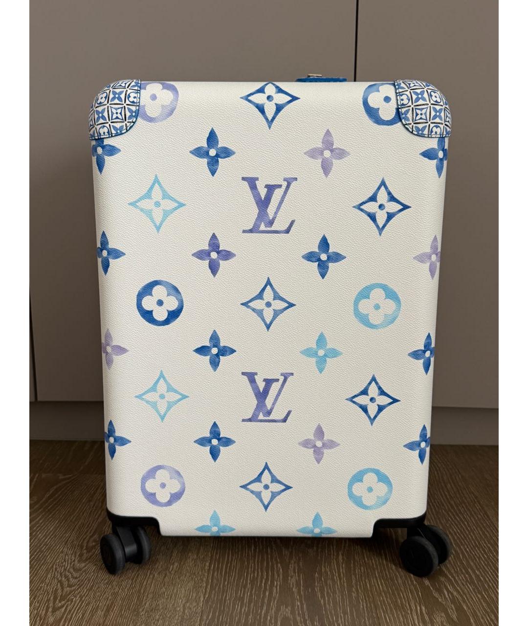 LOUIS VUITTON Белый чемодан, фото 8