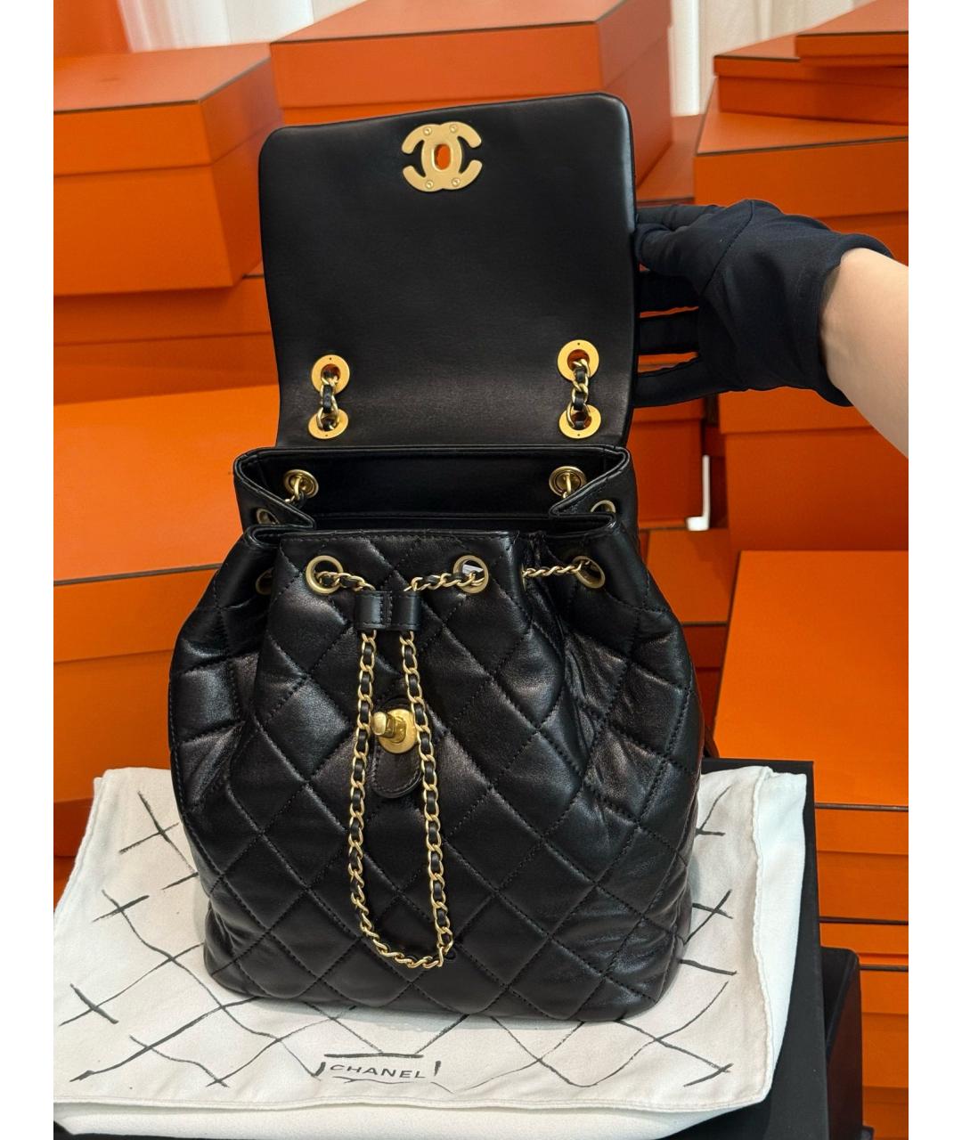 CHANEL Черный кожаный рюкзак, фото 5
