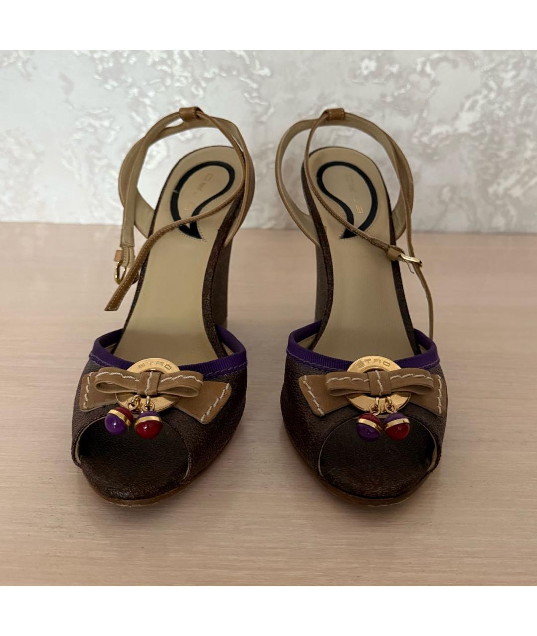 ETRO Коричневые кожаные босоножки, фото 2