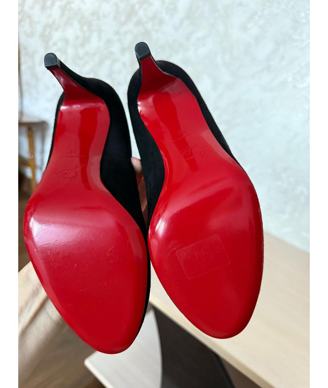CHRISTIAN LOUBOUTIN Черные замшевые туфли, фото 6
