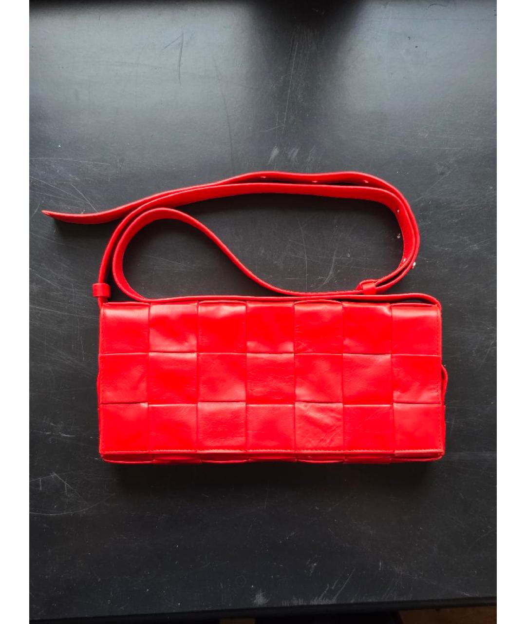 BOTTEGA VENETA Красная кожаная сумка через плечо, фото 9