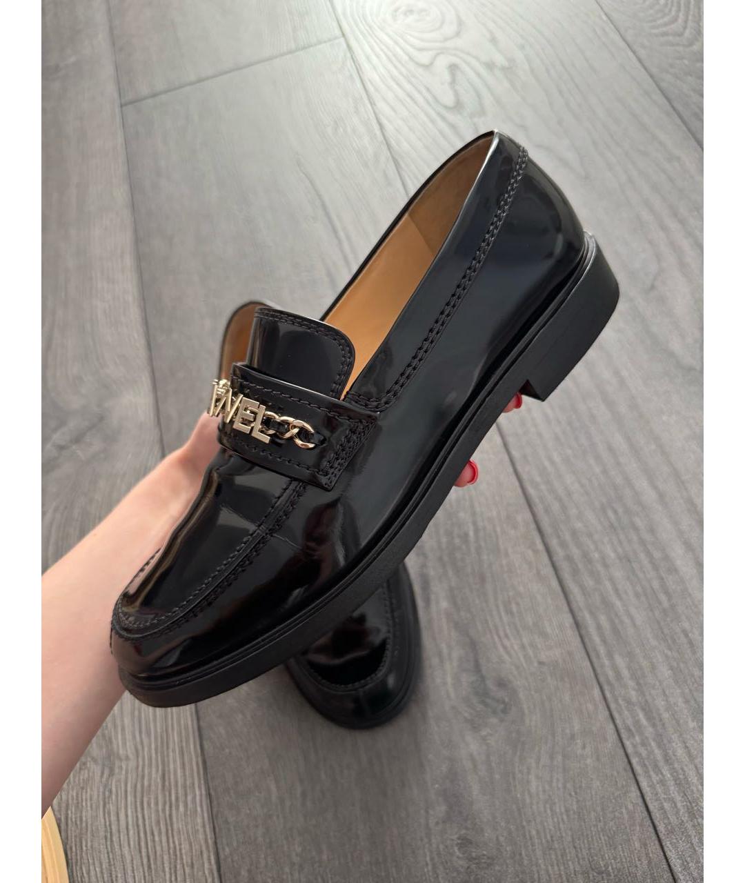 CHANEL Черные лоферы из лакированной кожи, фото 4