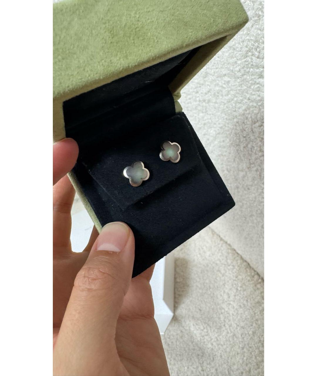 VAN CLEEF & ARPELS Серые серьги из белого золота, фото 7