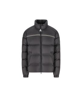 MONCLER Пуховик