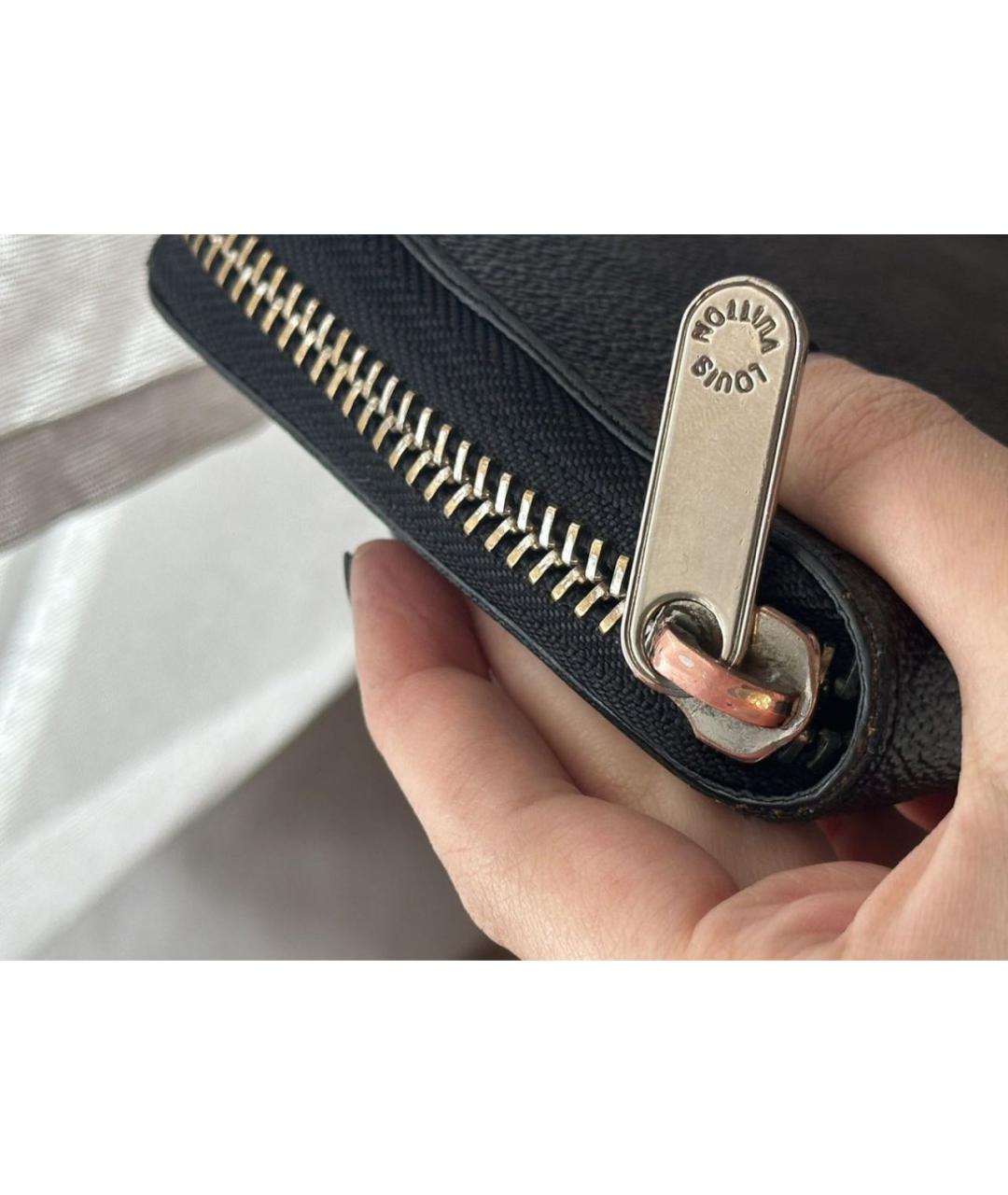 LOUIS VUITTON Черный кожаный кошелек, фото 3