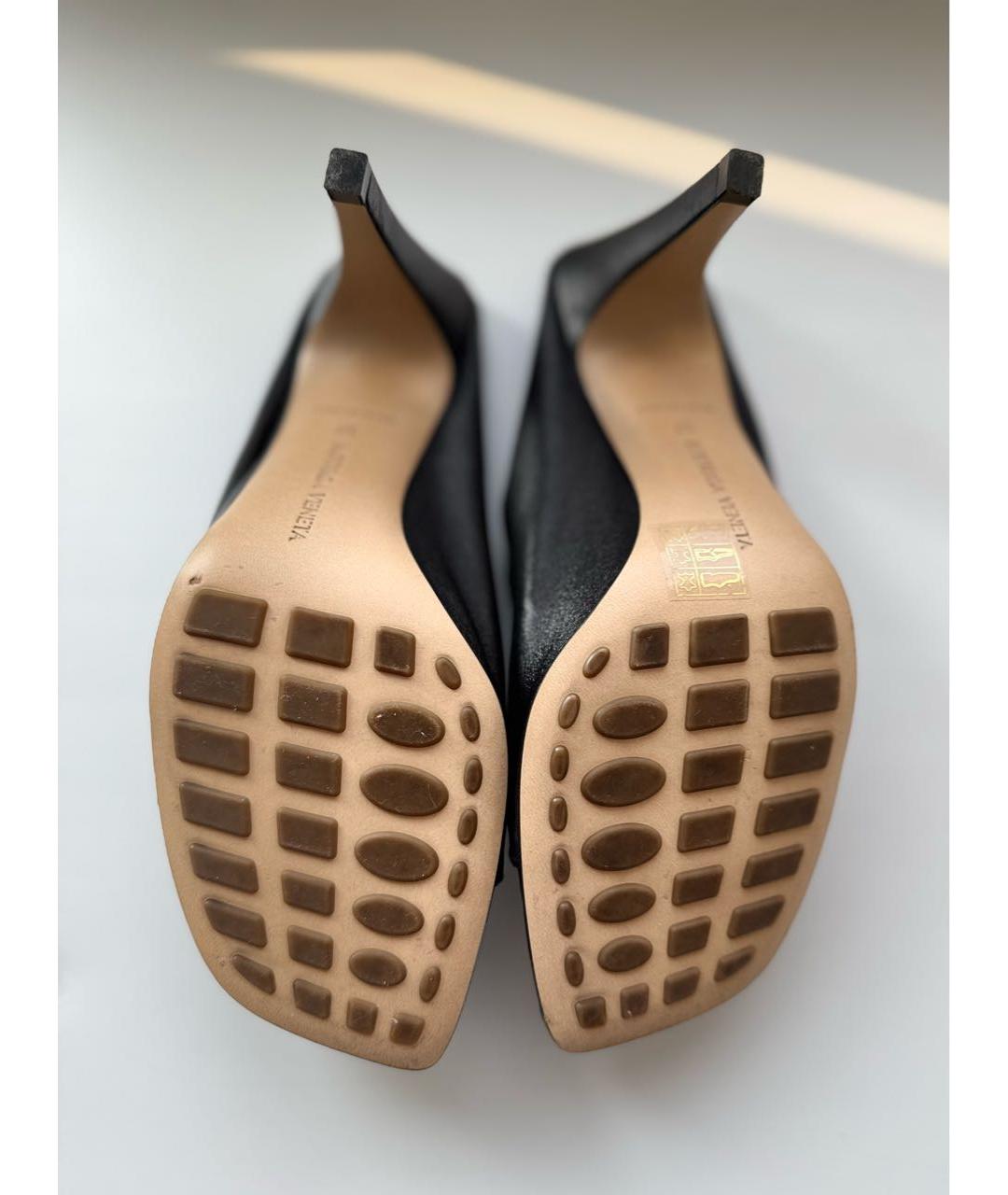 BOTTEGA VENETA Черные кожаные мюли, фото 6