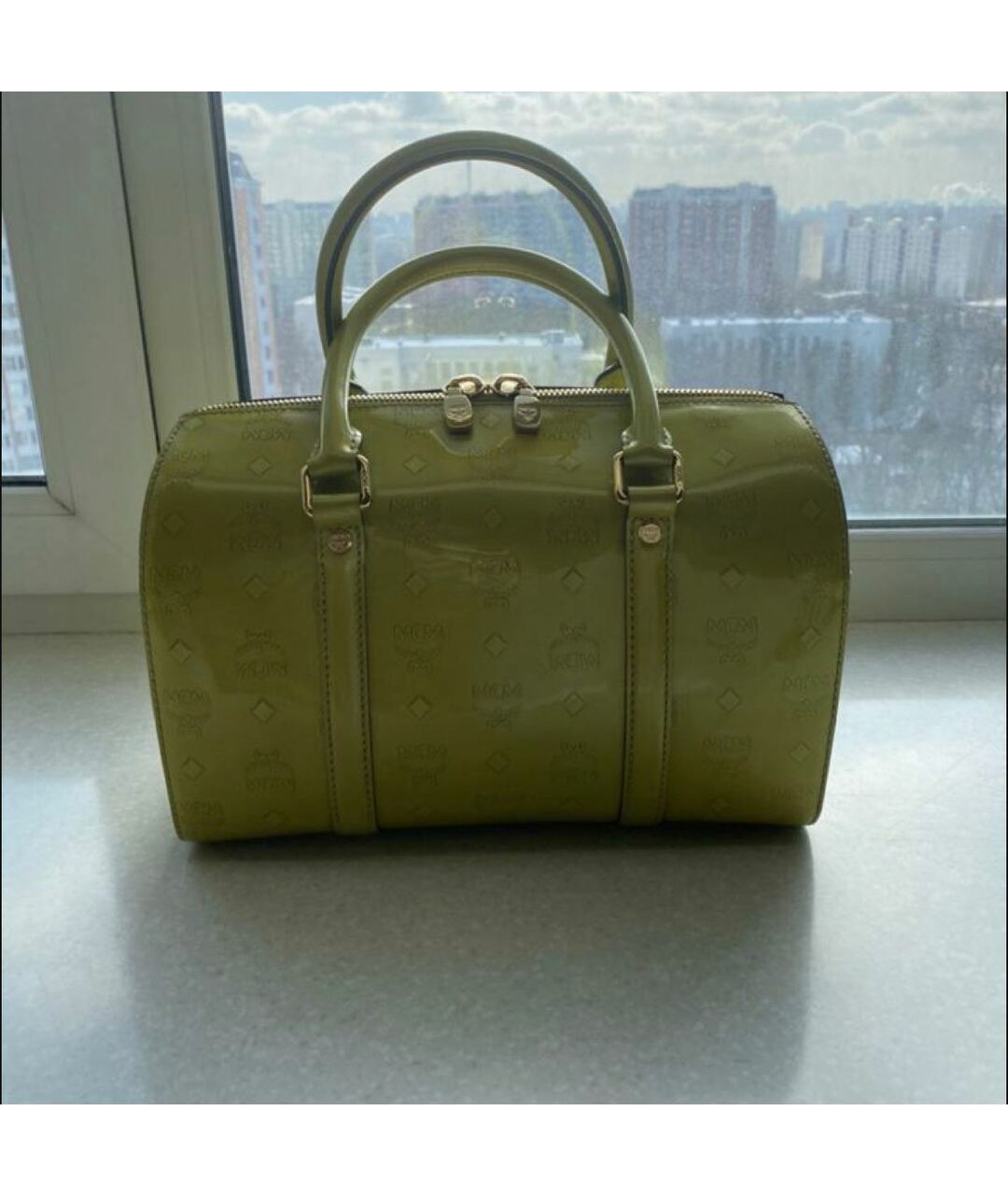 MCM Зеленая сумка тоут из лакированной кожи, фото 3