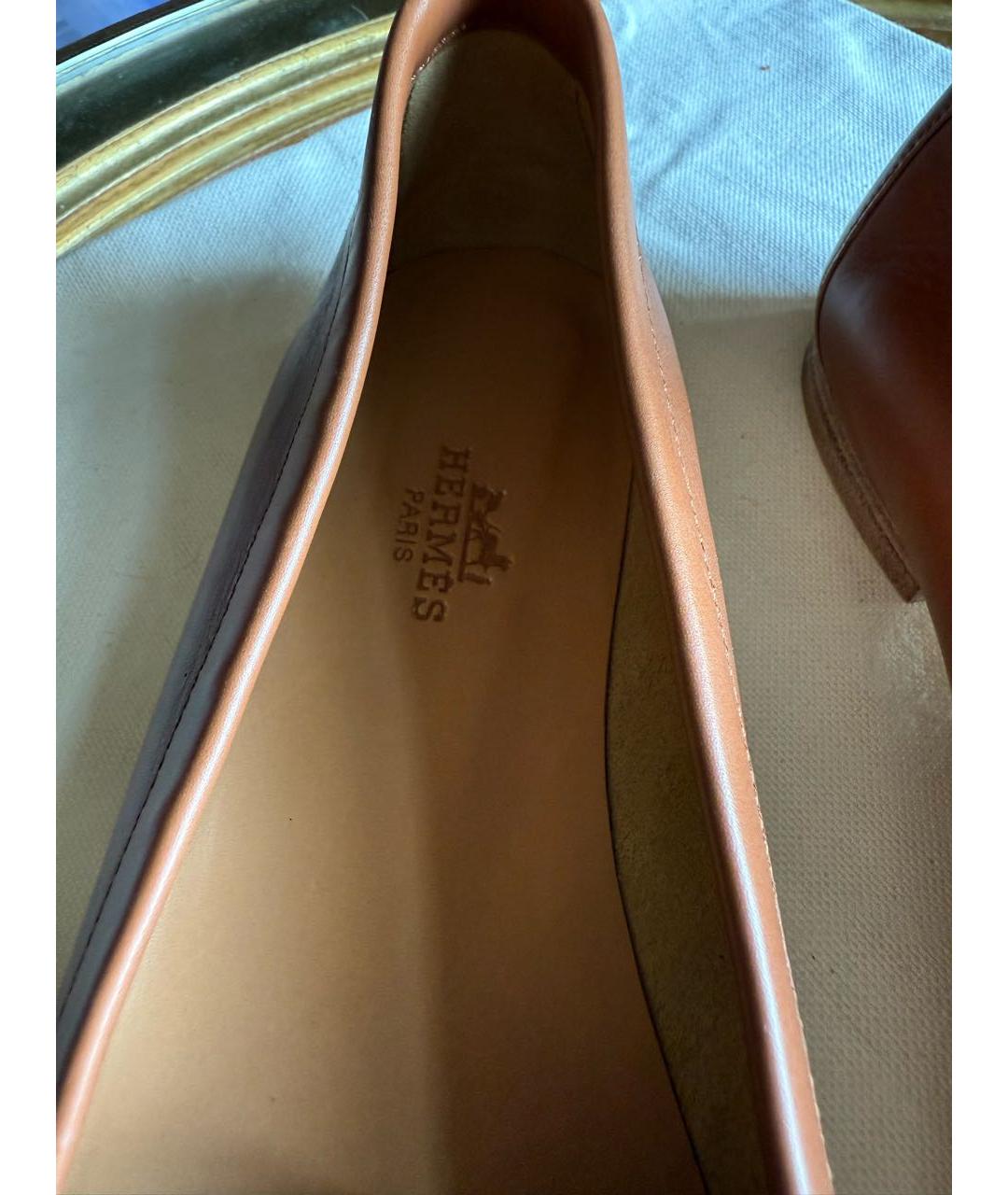HERMES Коричневые кожаные лодочки на низком каблуке, фото 4