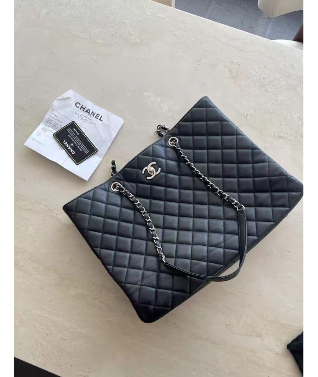 CHANEL Черная кожаная сумка тоут, фото 5