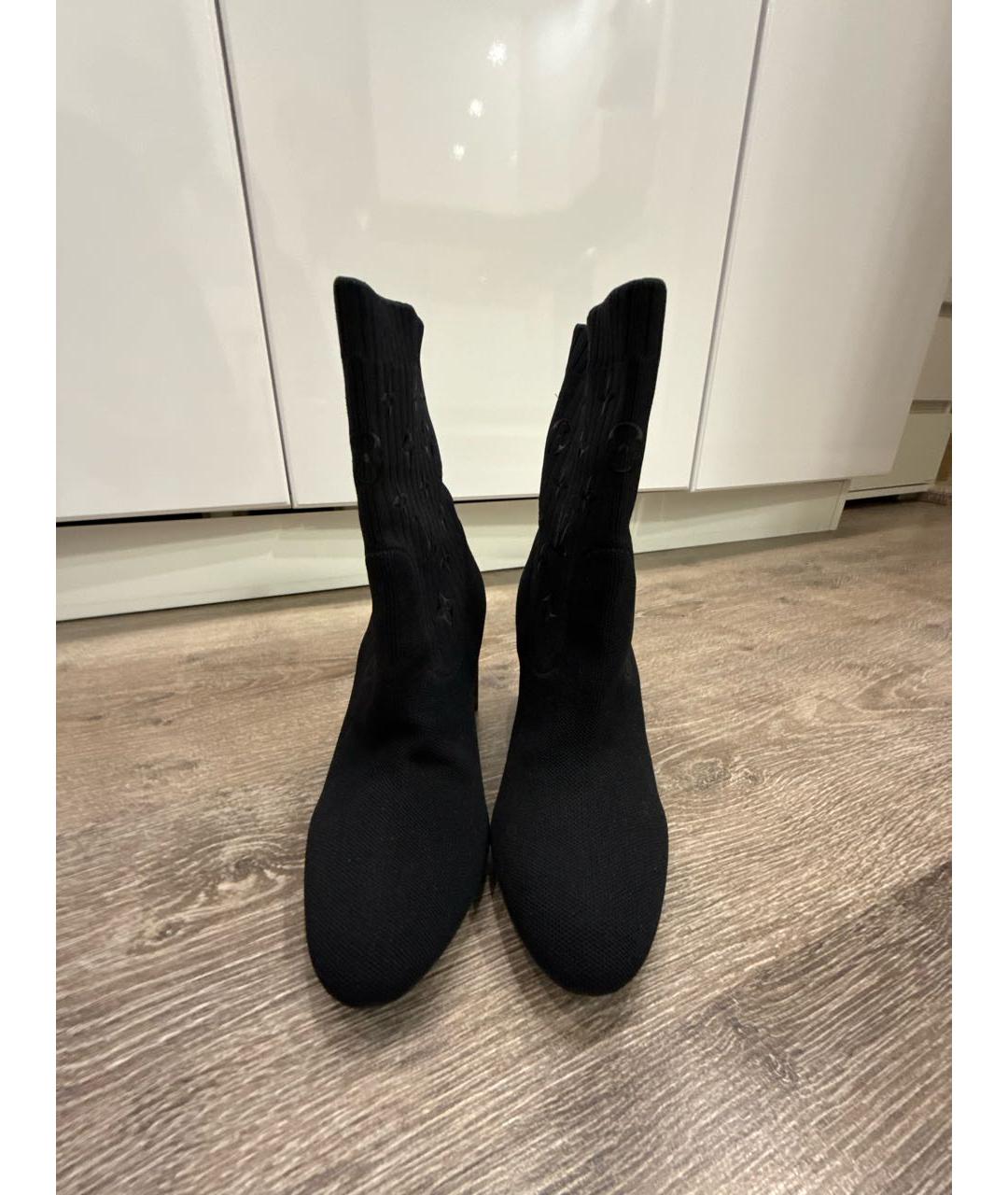 LOUIS VUITTON Черные текстильные ботильоны, фото 2