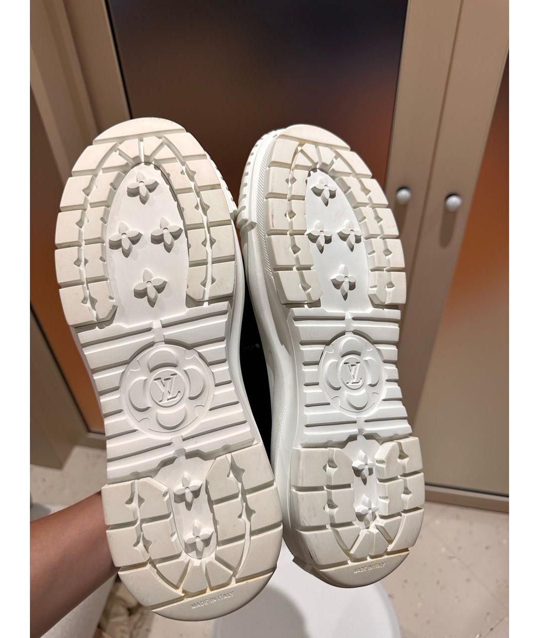 LOUIS VUITTON Черные низкие кроссовки / кеды из экзотической кожи, фото 4