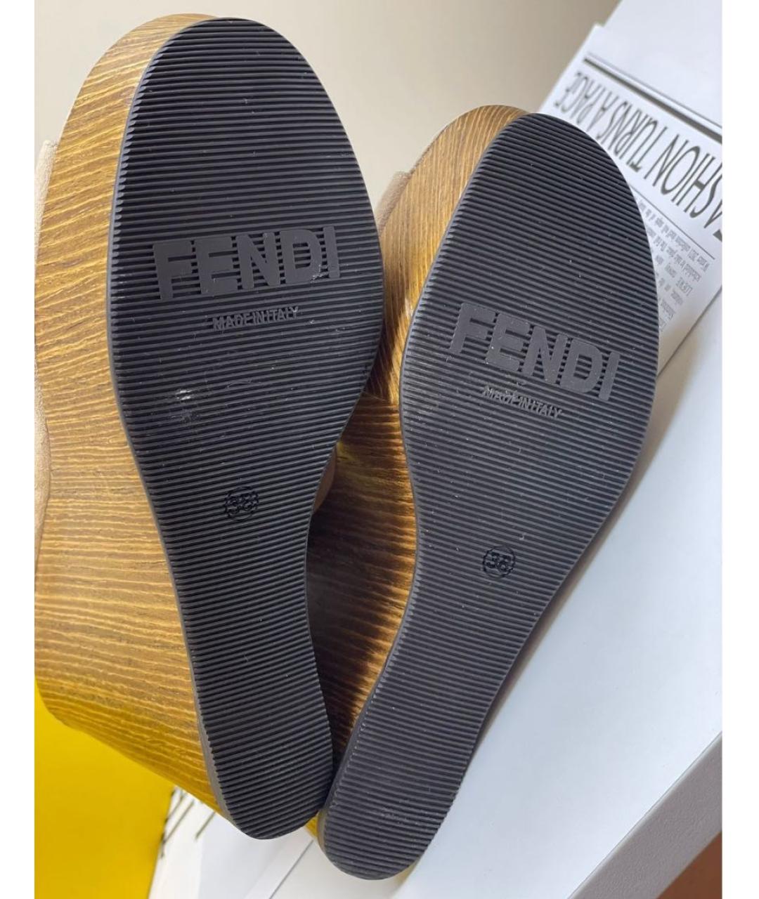 FENDI Бежевые замшевые босоножки, фото 3