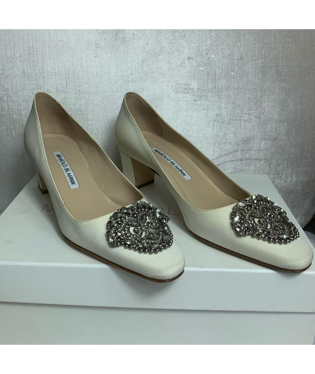 MANOLO BLAHNIK Белые текстильные туфли, фото 7