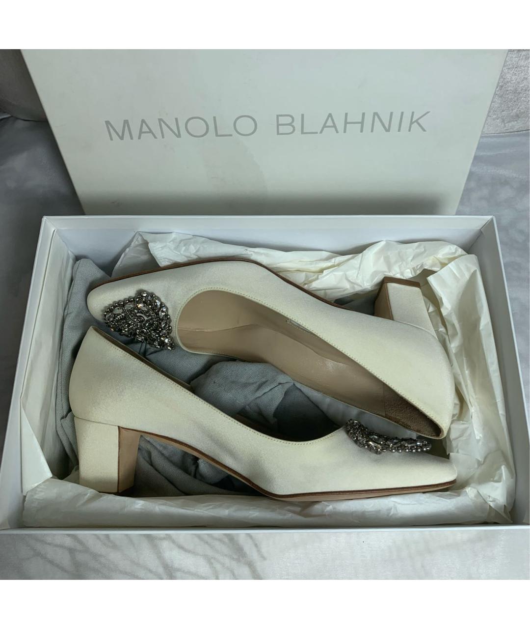 MANOLO BLAHNIK Белые текстильные туфли, фото 8