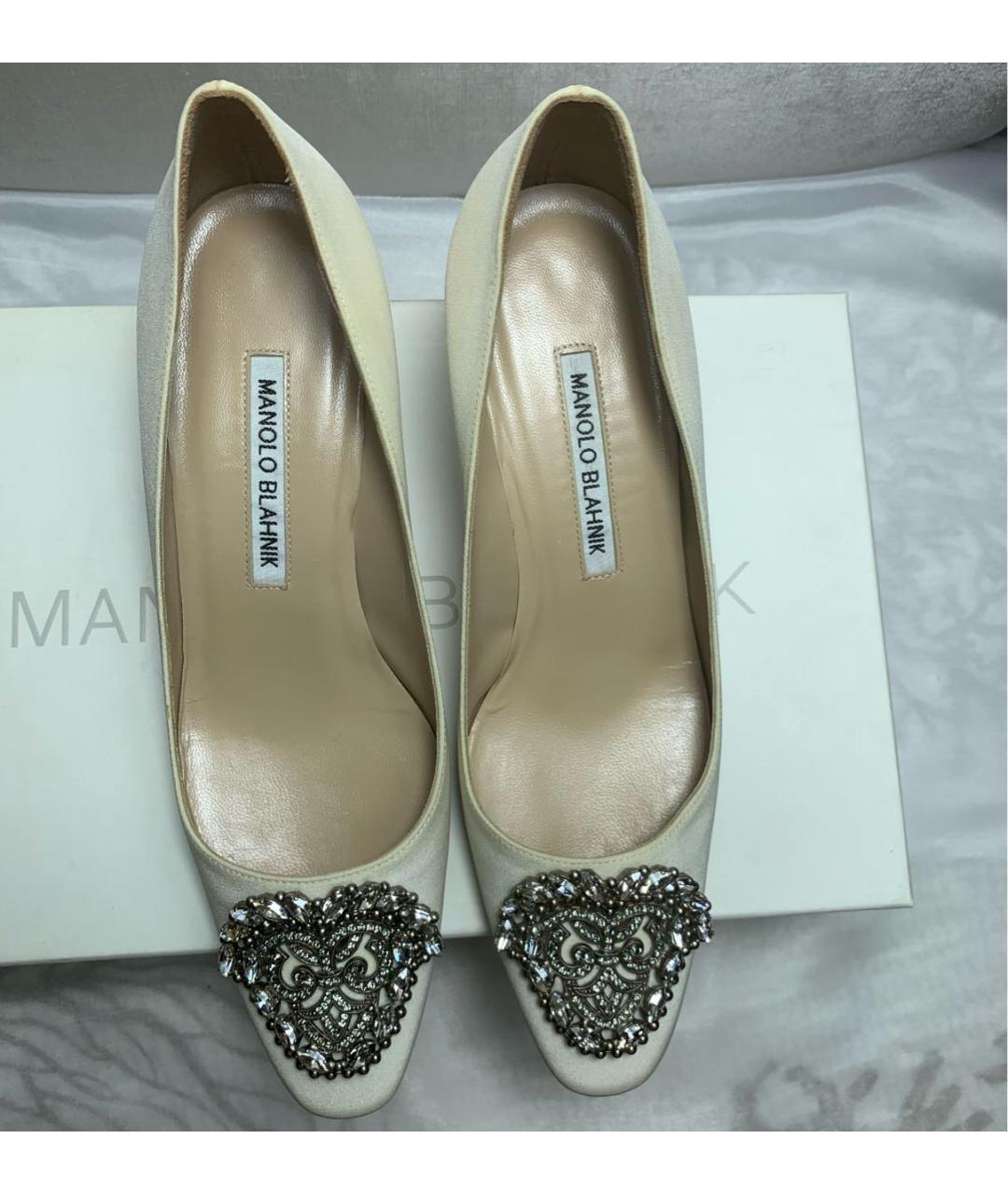 MANOLO BLAHNIK Белые текстильные туфли, фото 2